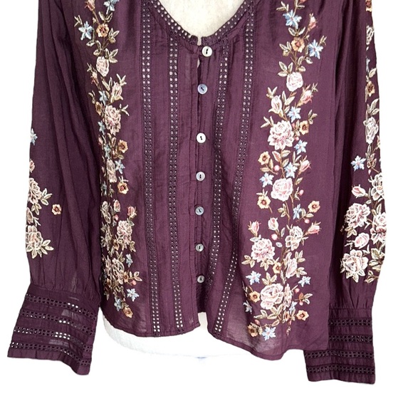 Sundance Eggplant Purple Embroidered Eyelet Puff Sleeve Button Front Top - XS - Picture 5 of 14